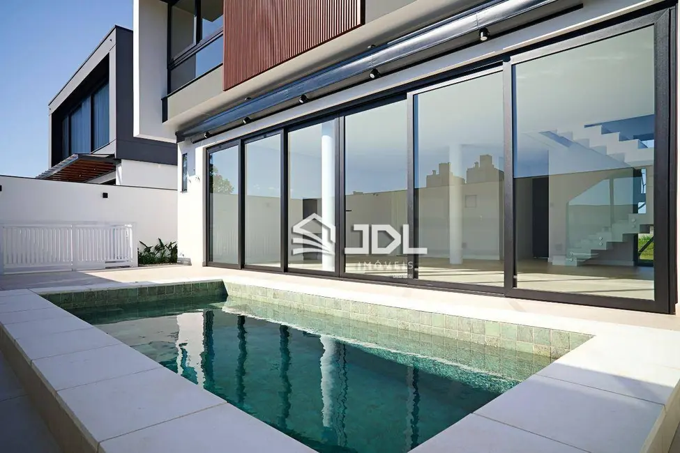 Casa de Condomínio com 3 quartos à venda, 306m2 em Velha, Blumenau - SC - imagem 3 Foto 3 de Casa de Condomínio com 3 quartos à venda, 306m2 em Velha, Blumenau - SC