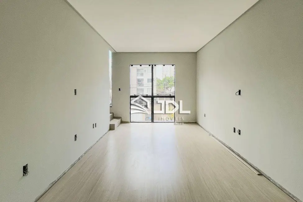 Casa com 2 quartos à venda, 108m2 em Escola Agrícola, Blumenau - SC - imagem 3 Foto 3 de Casa com 2 quartos à venda, 108m2 em Escola Agrícola, Blumenau - SC