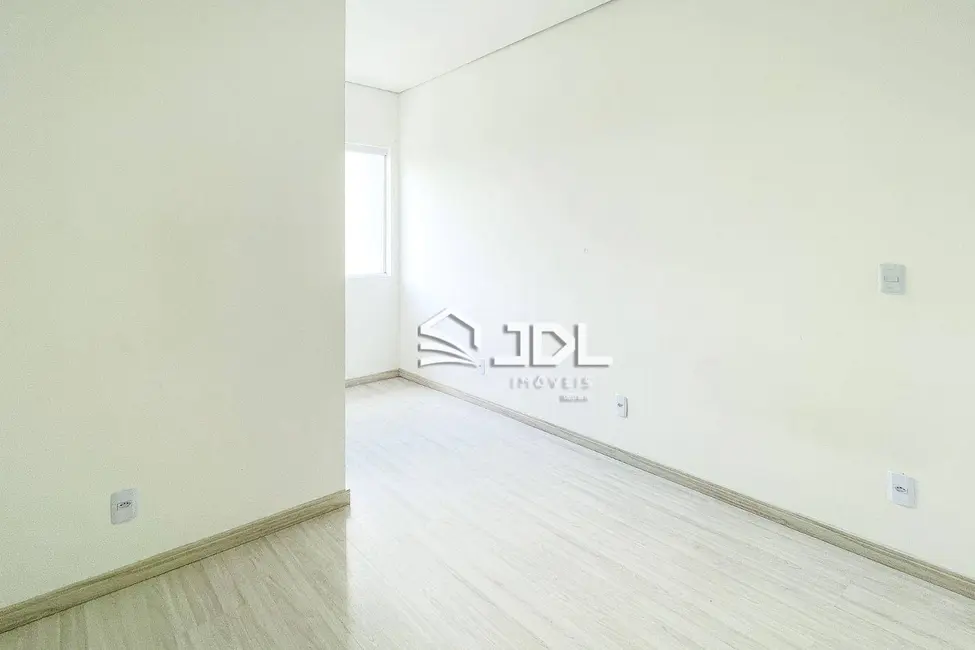 Casa com 2 quartos à venda, 77m2 em Itoupava Central, Blumenau - SC - imagem 4 Foto 4 de Casa com 2 quartos à venda, 77m2 em Itoupava Central, Blumenau - SC