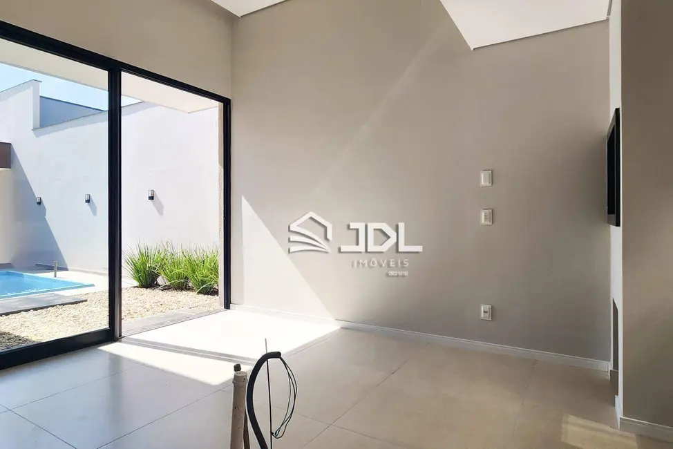 Casa com 3 quartos à venda, 268m2 em Ponta Aguda, Blumenau - SC - imagem 2 Foto 2 de Casa com 3 quartos à venda, 268m2 em Ponta Aguda, Blumenau - SC