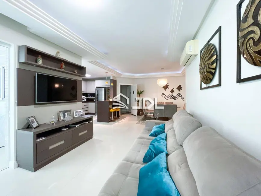 Foto 8 de Apartamento com 3 quartos à venda, 200m2 em Centro, Itapema - SC