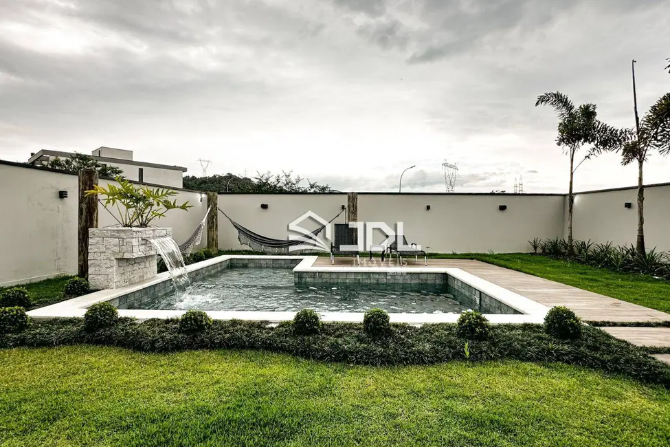 Casa de Condomínio com 3 quartos à venda, 411m2 em Ponta Aguda, Blumenau - SC - imagem 5 Foto 5 de Casa de Condomínio com 3 quartos à venda, 411m2 em Ponta Aguda, Blumenau - SC