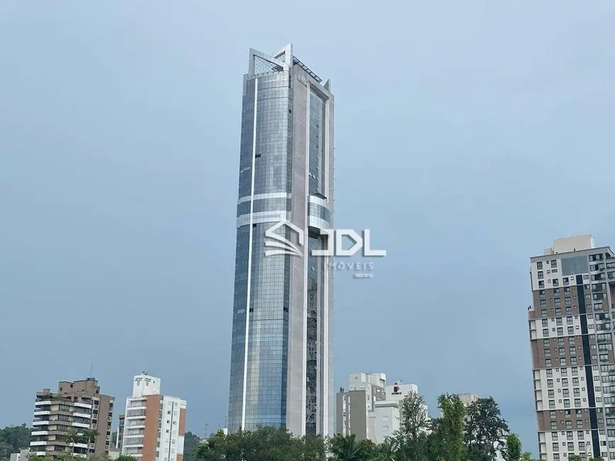 Apartamento com 4 quartos à venda, 633m2 em Ponta Aguda, Blumenau - SC - imagem 3 Foto 3 de Apartamento com 4 quartos à venda, 633m2 em Ponta Aguda, Blumenau - SC