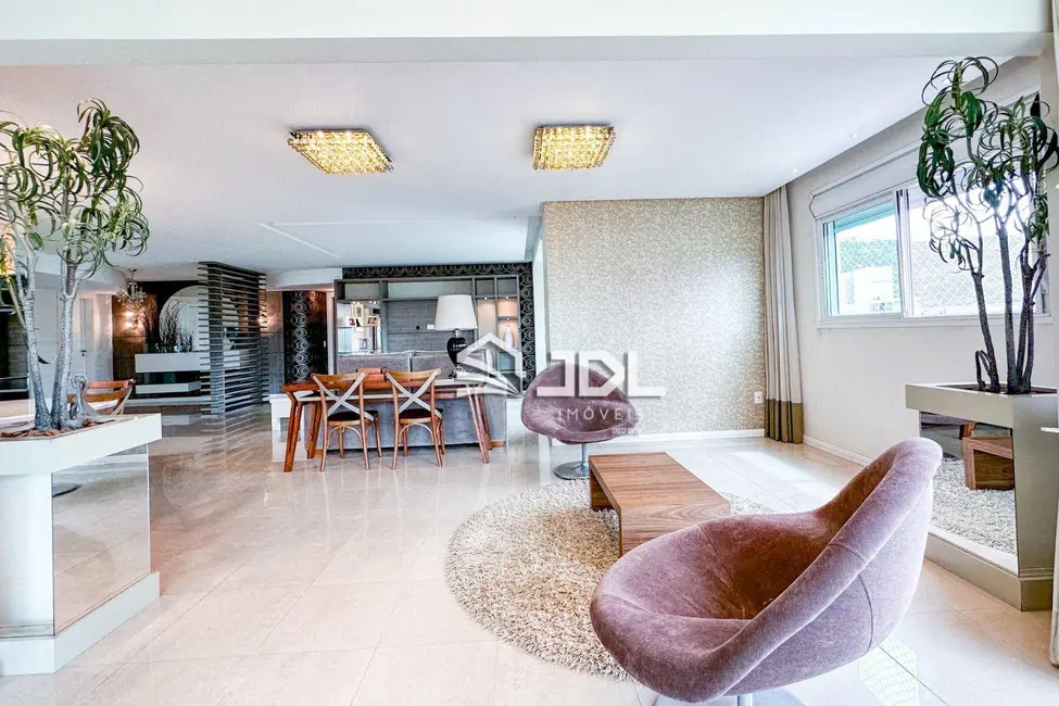 Apartamento com 3 quartos à venda, 377m2 em Jardim Blumenau, Blumenau - SC - imagem 8 Foto 8 de Apartamento com 3 quartos à venda, 377m2 em Jardim Blumenau, Blumenau - SC