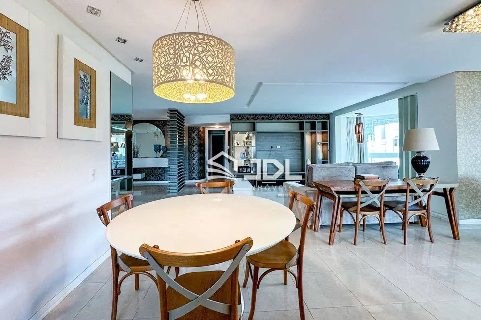Apartamento com 3 quartos à venda, 377m2 em Jardim Blumenau, Blumenau - SC - imagem 9 Foto 9 de Apartamento com 3 quartos à venda, 377m2 em Jardim Blumenau, Blumenau - SC