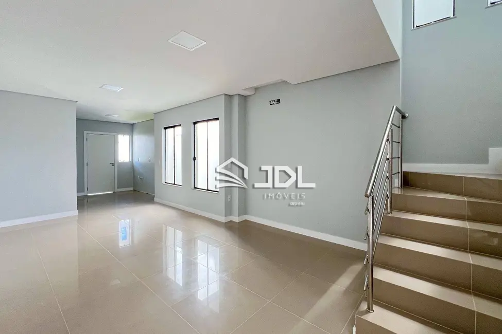 Casa com 3 quartos à venda, 153m2 em Ponta Aguda, Blumenau - SC - imagem 6 Foto 6 de Casa com 3 quartos à venda, 153m2 em Ponta Aguda, Blumenau - SC