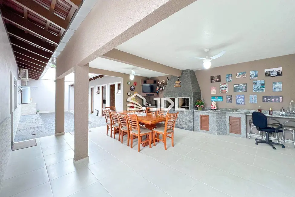 Casa com 3 quartos à venda, 364m2 em Salto do Norte, Blumenau - SC - imagem 8 Foto 8 de Casa com 3 quartos à venda, 364m2 em Salto do Norte, Blumenau - SC