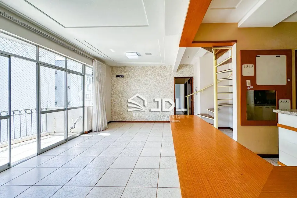 Cobertura com 2 quartos à venda, 291m2 em Victor Konder, Blumenau - SC - imagem 4 Foto 4 de Cobertura com 2 quartos à venda, 291m2 em Victor Konder, Blumenau - SC