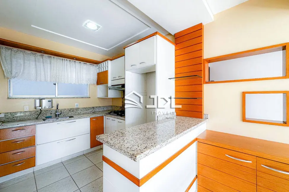 Cobertura com 2 quartos à venda, 291m2 em Victor Konder, Blumenau - SC - imagem 5 Foto 5 de Cobertura com 2 quartos à venda, 291m2 em Victor Konder, Blumenau - SC