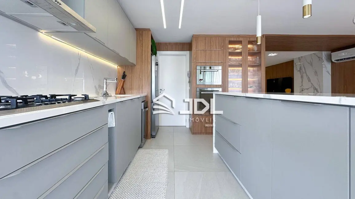 Apartamento com 3 quartos à venda, 189m2 em Bom Retiro, Blumenau - SC - imagem 4 Foto 4 de Apartamento com 3 quartos à venda, 189m2 em Bom Retiro, Blumenau - SC