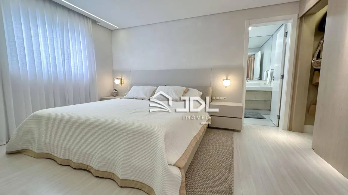 Apartamento com 3 quartos à venda, 189m2 em Bom Retiro, Blumenau - SC - imagem 9 Foto 9 de Apartamento com 3 quartos à venda, 189m2 em Bom Retiro, Blumenau - SC