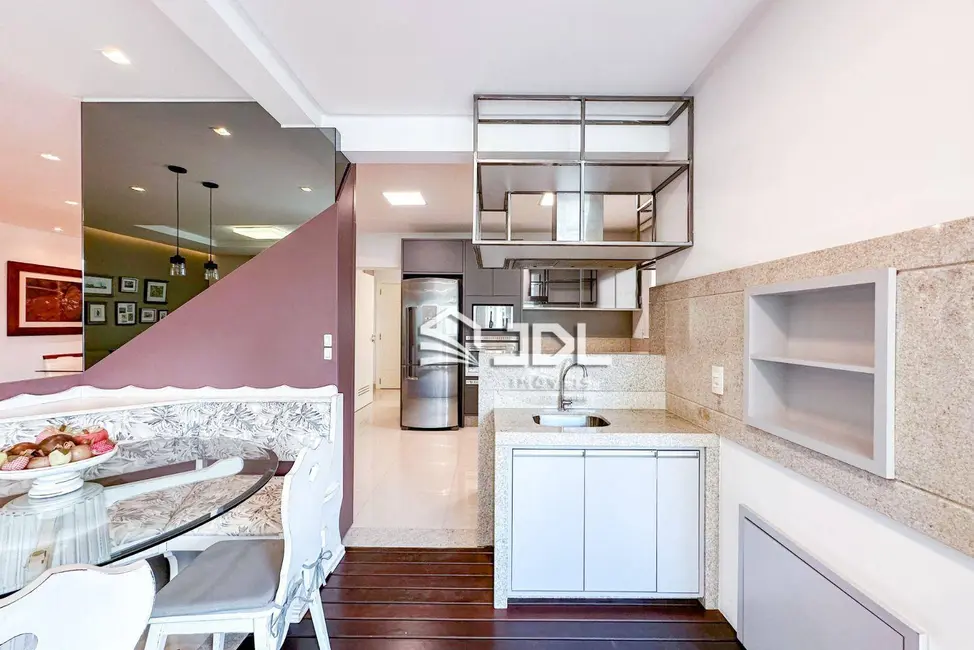 Apartamento com 3 quartos à venda, 229m2 em Vila Nova, Blumenau - SC - imagem 6 Foto 6 de Apartamento com 3 quartos à venda, 229m2 em Vila Nova, Blumenau - SC