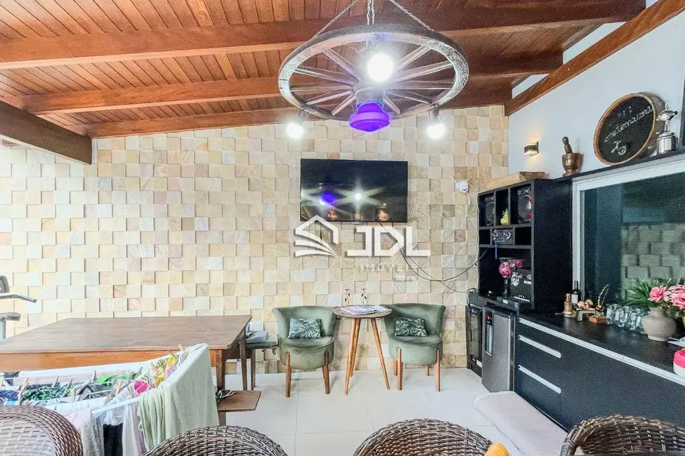 Casa com 3 quartos à venda, 362m2 em Itoupava Central, Blumenau - SC - imagem 7 Foto 7 de Casa com 3 quartos à venda, 362m2 em Itoupava Central, Blumenau - SC