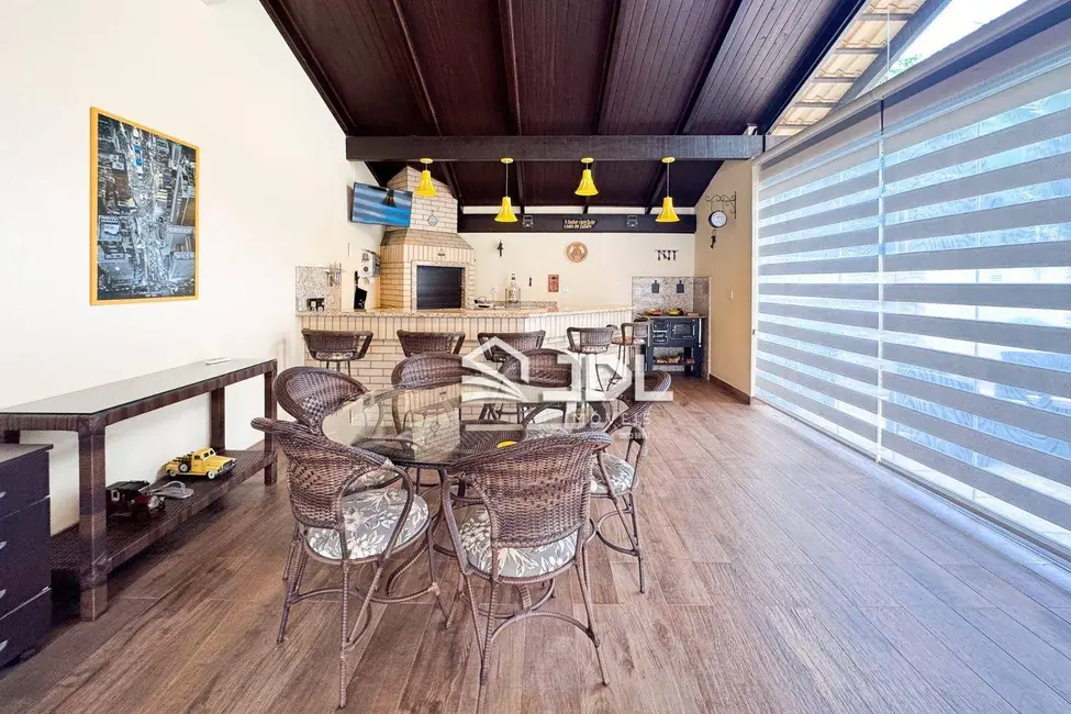 Casa com 3 quartos à venda, 530m2 em Escola Agrícola, Blumenau - SC - imagem 6 Foto 6 de Casa com 3 quartos à venda, 530m2 em Escola Agrícola, Blumenau - SC