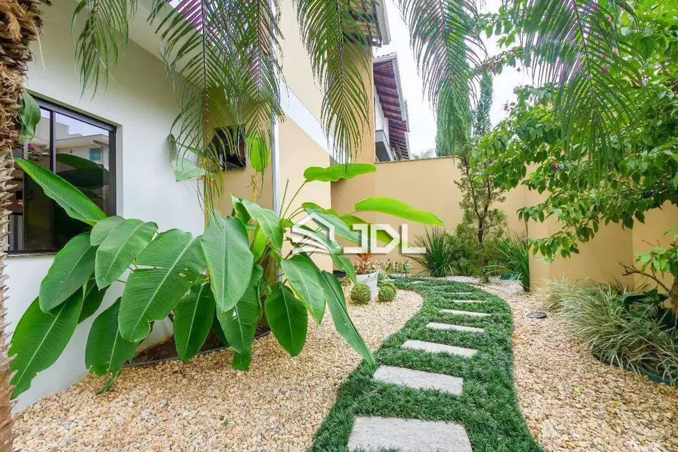 Casa com 3 quartos à venda, 402m2 em Itoupava Norte, Blumenau - SC - imagem 9 Foto 9 de Casa com 3 quartos à venda, 402m2 em Itoupava Norte, Blumenau - SC