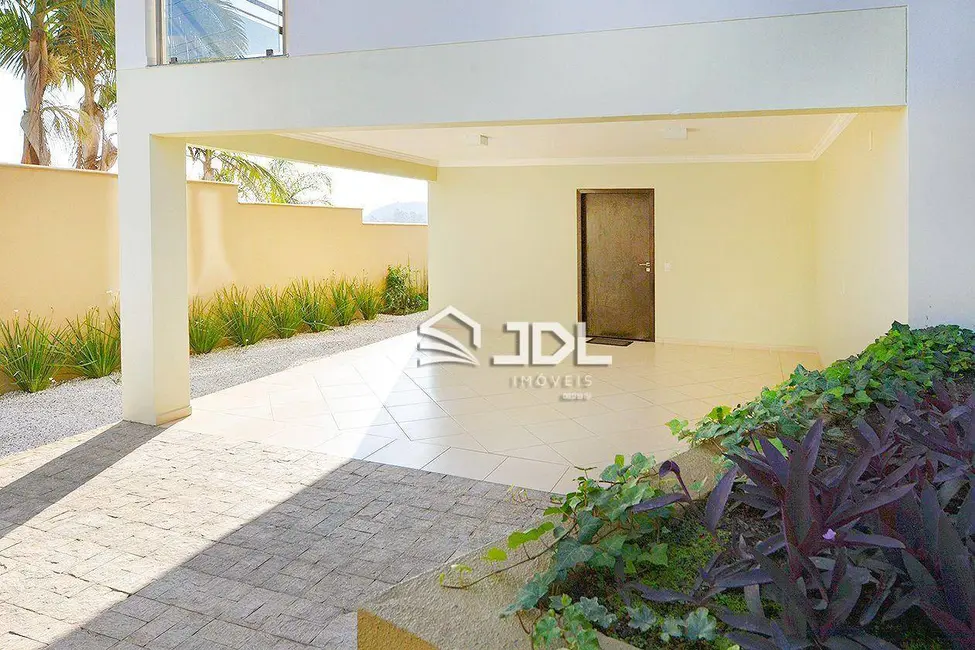 Casa com 3 quartos à venda, 402m2 em Itoupava Norte, Blumenau - SC - imagem 7 Foto 7 de Casa com 3 quartos à venda, 402m2 em Itoupava Norte, Blumenau - SC