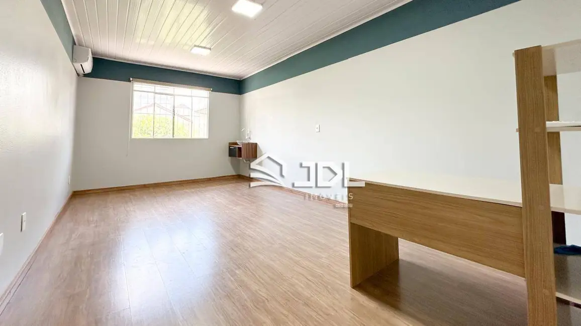 Foto 3 de Sala Comercial para alugar, 100m2 em Ponta Aguda, Blumenau - SC