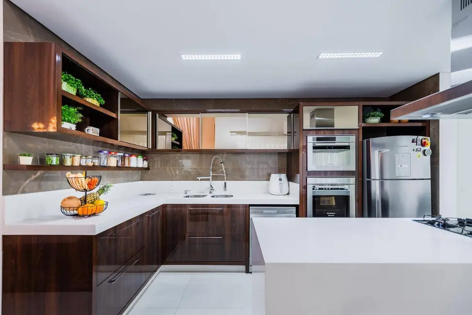Casa de Condomínio com 3 quartos à venda, 390m2 em Itoupava Central, Blumenau - SC - imagem 9 Foto 9 de Casa de Condomínio com 3 quartos à venda, 390m2 em Itoupava Central, Blumenau - SC