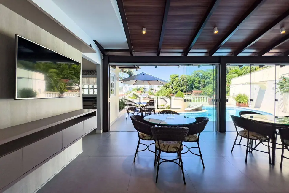Casa com 3 quartos à venda, 462m2 em Itoupava Seca, Blumenau - SC - imagem 7 Foto 7 de Casa com 3 quartos à venda, 462m2 em Itoupava Seca, Blumenau - SC