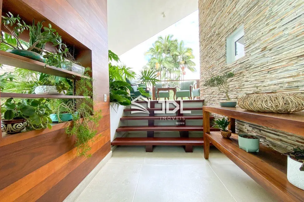 Casa de Condomínio com 3 quartos à venda, 600m2 em Velha, Blumenau - SC - imagem 7 Foto 7 de Casa de Condomínio com 3 quartos à venda, 600m2 em Velha, Blumenau - SC