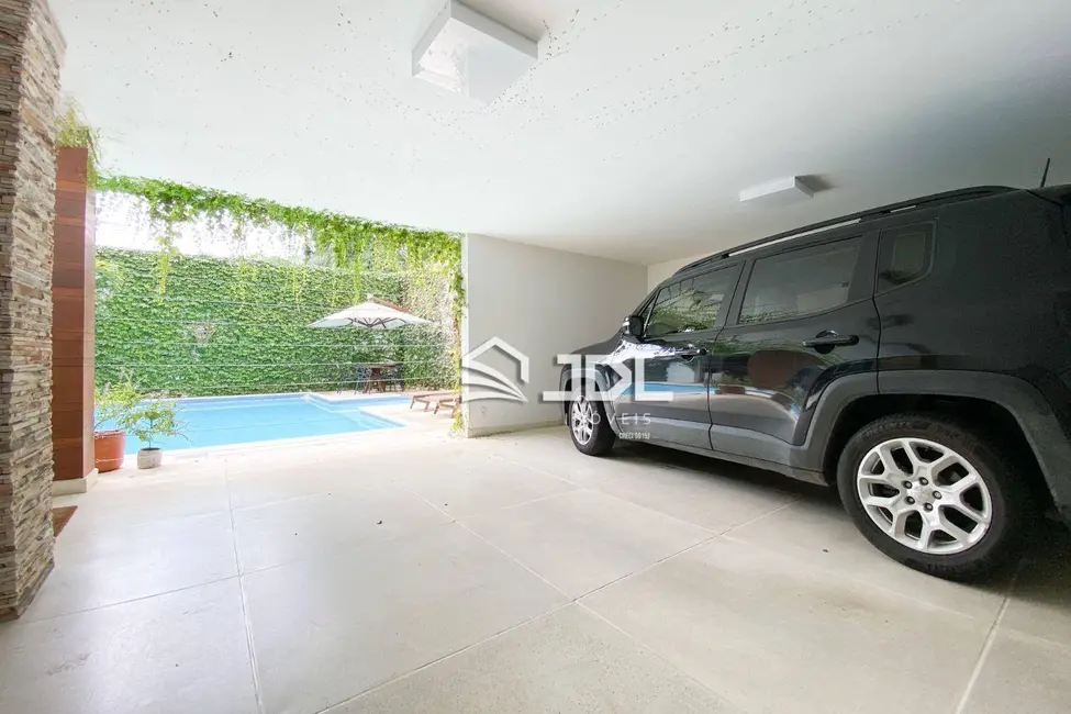Casa de Condomínio com 3 quartos à venda, 600m2 em Velha, Blumenau - SC - imagem 3 Foto 3 de Casa de Condomínio com 3 quartos à venda, 600m2 em Velha, Blumenau - SC
