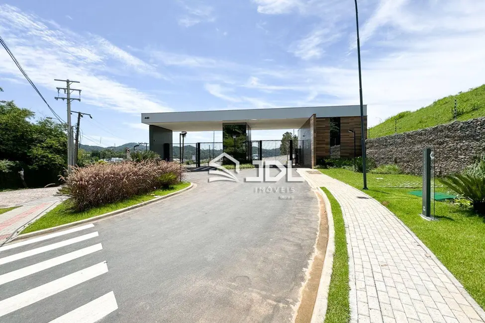 Foto 1 de Terreno / Lote à venda, 317m2 em Itoupava Norte, Blumenau - SC