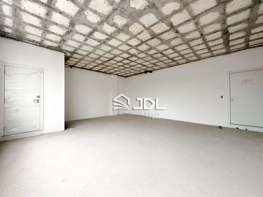 Foto 1 de Sala Comercial à venda, 70m2 em Centro, Blumenau - SC