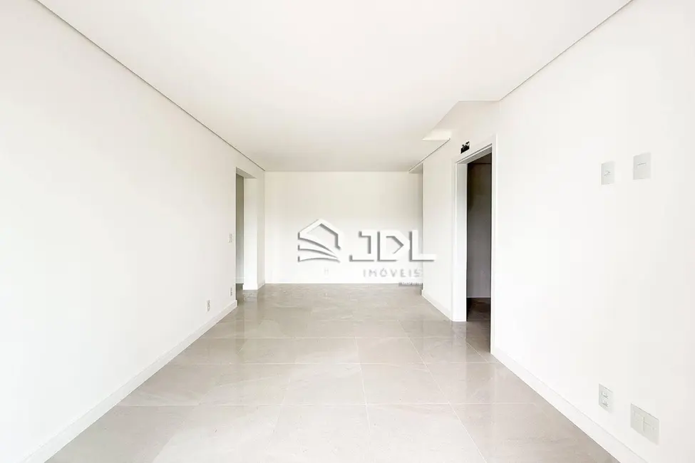Apartamento com 2 quartos à venda, 128m2 em Itoupava Central, Blumenau - SC - imagem 9 Foto 9 de Apartamento com 2 quartos à venda, 128m2 em Itoupava Central, Blumenau - SC