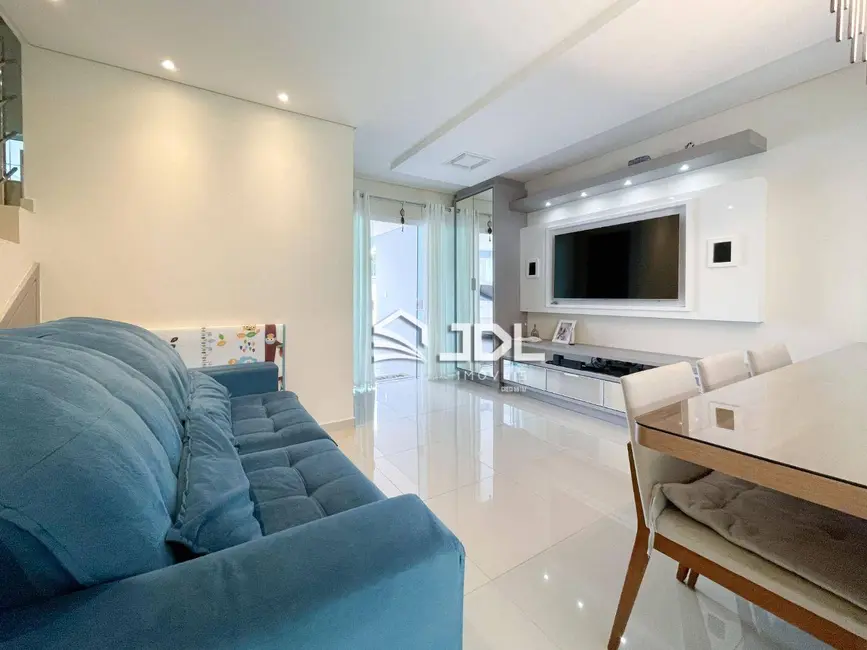 Foto 2 de Casa de Condomínio com 3 quartos à venda, 166m2 em Escola Agrícola, Blumenau - SC