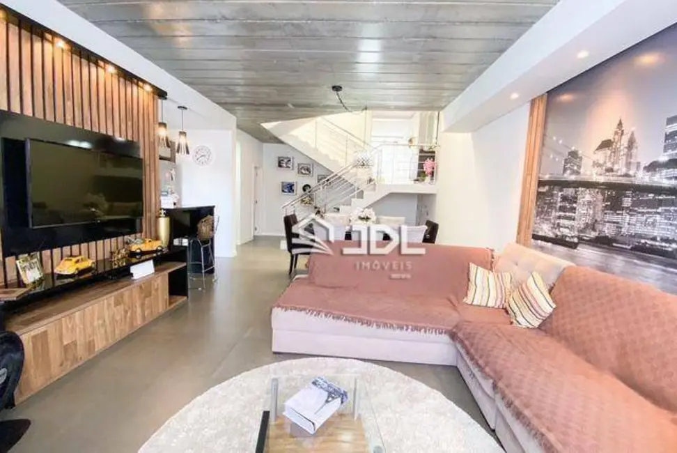 Casa com 3 quartos à venda, 172m2 em Água Verde, Blumenau - SC - imagem 9 Foto 9 de Casa com 3 quartos à venda, 172m2 em Água Verde, Blumenau - SC