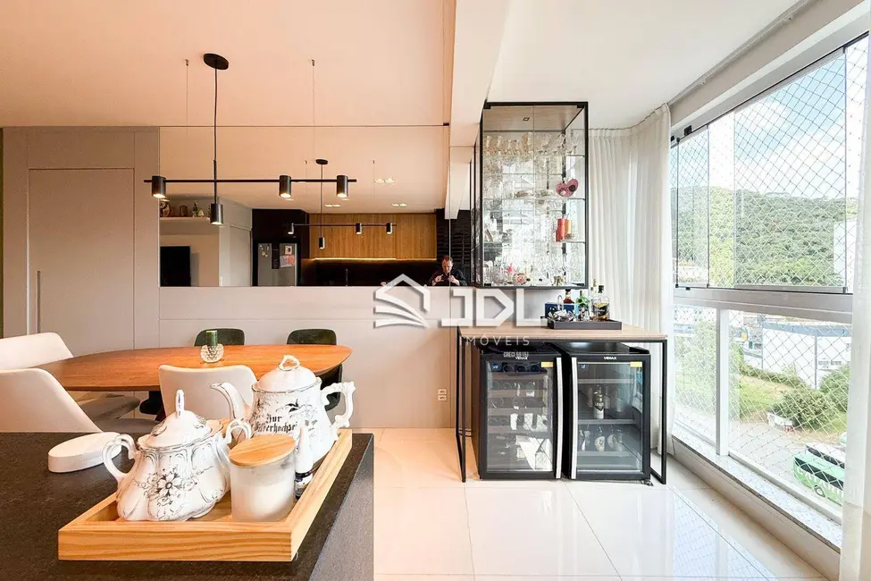 Apartamento com 3 quartos à venda, 120m2 em Itoupava Seca, Blumenau - SC - imagem 7 Foto 7 de Apartamento com 3 quartos à venda, 120m2 em Itoupava Seca, Blumenau - SC