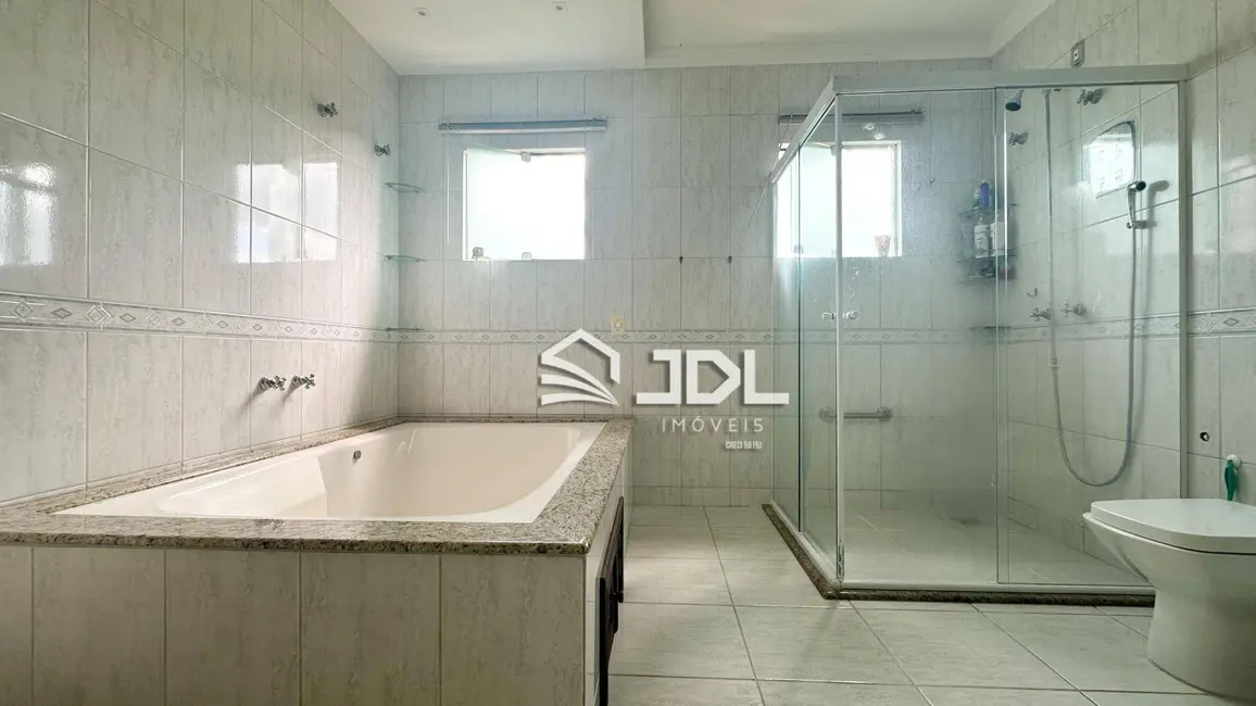 Casa com 3 quartos à venda, 427m2 em Escola Agrícola, Blumenau - SC - imagem 9 Foto 9 de Casa com 3 quartos à venda, 427m2 em Escola Agrícola, Blumenau - SC