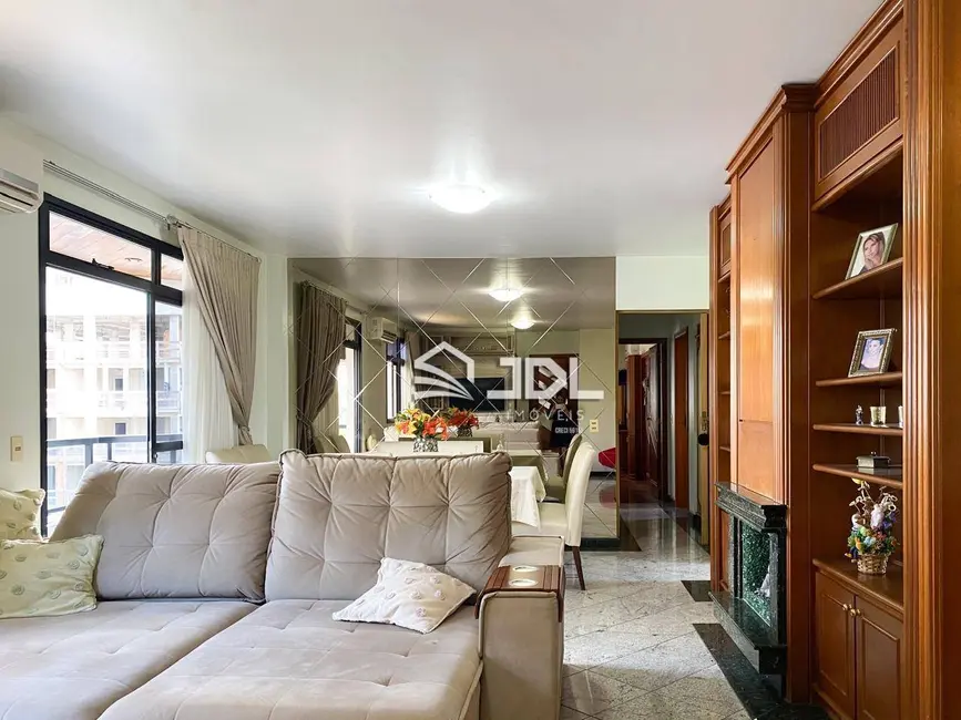 Foto 2 de Apartamento com 3 quartos à venda, 185m2 em Ponta Aguda, Blumenau - SC