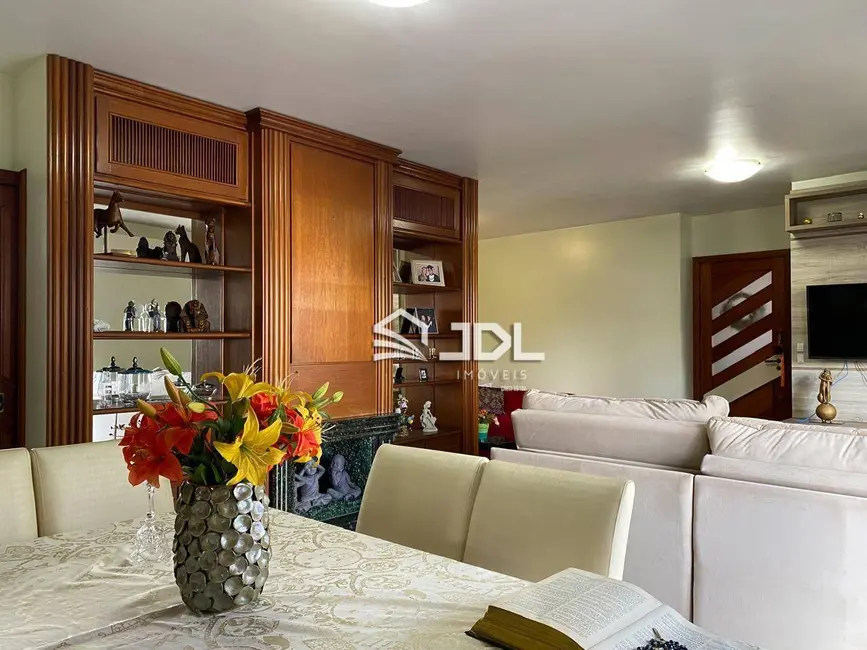 Apartamento com 3 quartos à venda, 185m2 em Ponta Aguda, Blumenau - SC - imagem 7 Foto 7 de Apartamento com 3 quartos à venda, 185m2 em Ponta Aguda, Blumenau - SC