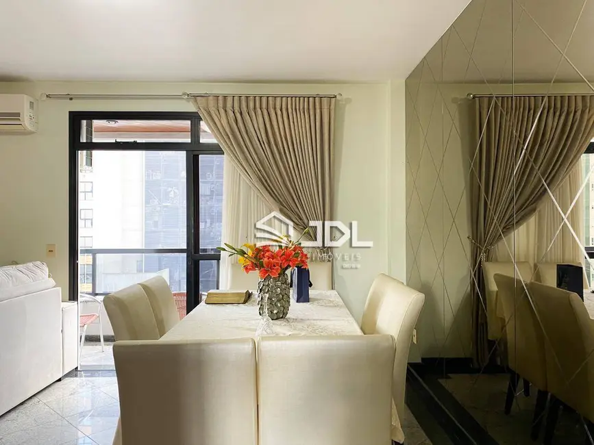 Apartamento com 3 quartos à venda, 185m2 em Ponta Aguda, Blumenau - SC - imagem 9 Foto 9 de Apartamento com 3 quartos à venda, 185m2 em Ponta Aguda, Blumenau - SC