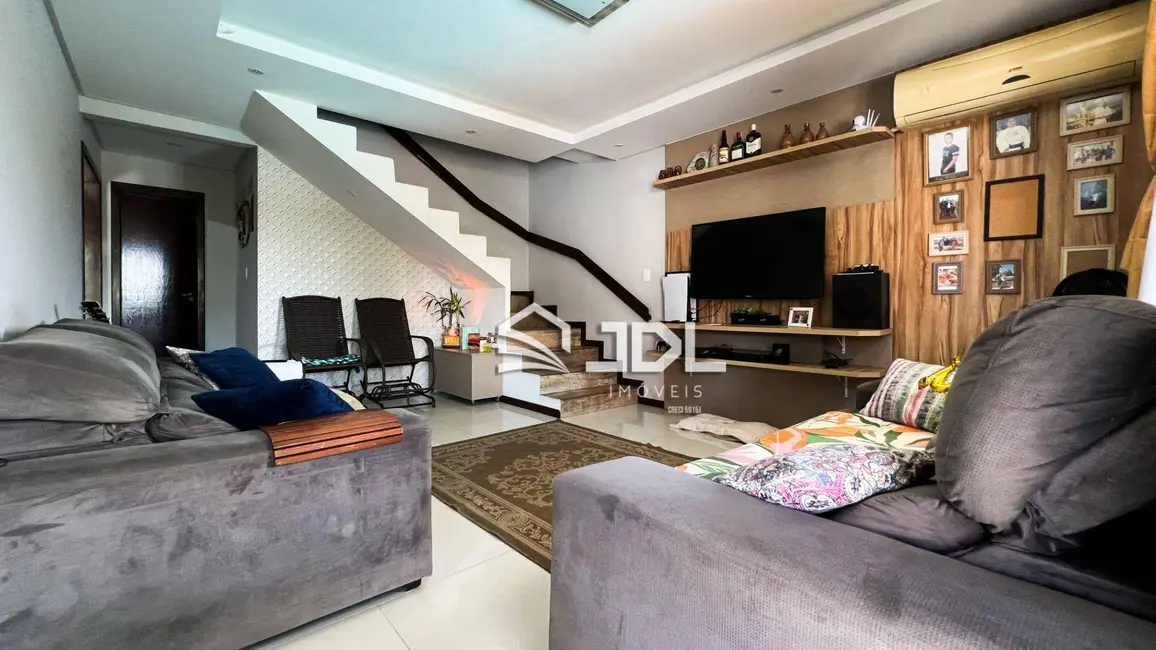 Casa com 3 quartos à venda, 124m2 em Escola Agrícola, Blumenau - SC - imagem 3 Foto 3 de Casa com 3 quartos à venda, 124m2 em Escola Agrícola, Blumenau - SC