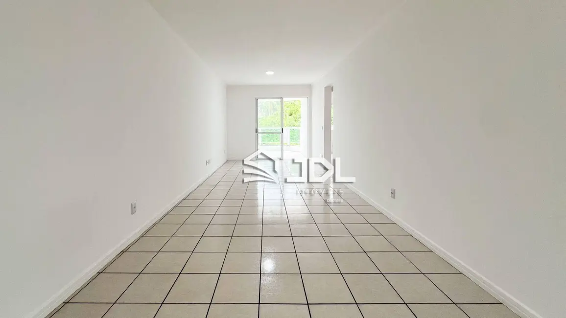 Foto 2 de Apartamento com 2 quartos à venda, 99m2 em Água Verde, Blumenau - SC