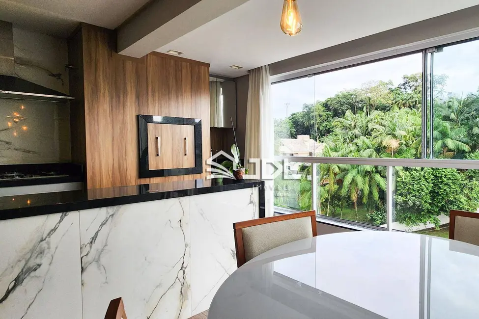 Apartamento com 3 quartos à venda, 135m2 em Fortaleza, Blumenau - SC - imagem 3 Foto 3 de Apartamento com 3 quartos à venda, 135m2 em Fortaleza, Blumenau - SC