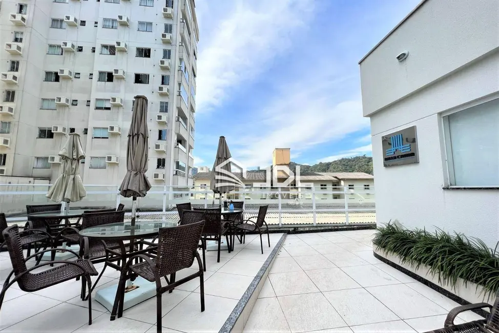 Apartamento com 2 quartos à venda, 65m2 em Boa Vista, Blumenau - SC - imagem 3 Foto 3 de Apartamento com 2 quartos à venda, 65m2 em Boa Vista, Blumenau - SC