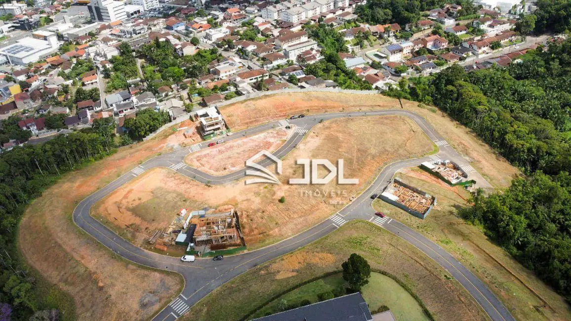 Foto 2 de Terreno / Lote à venda, 312m2 em Itoupava Norte, Blumenau - SC