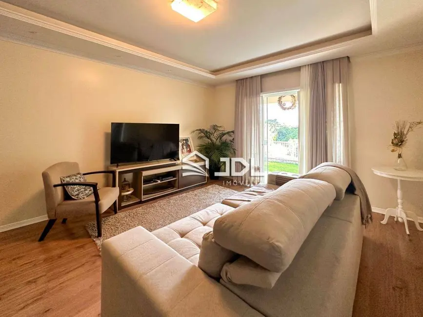 Casa com 3 quartos à venda, 430m2 em Salto do Norte, Blumenau - SC - imagem 4 Foto 4 de Casa com 3 quartos à venda, 430m2 em Salto do Norte, Blumenau - SC