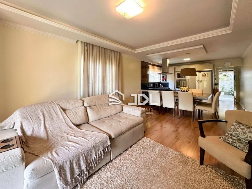 Casa com 3 quartos à venda, 430m2 em Salto do Norte, Blumenau - SC - imagem 3 Foto 3 de Casa com 3 quartos à venda, 430m2 em Salto do Norte, Blumenau - SC
