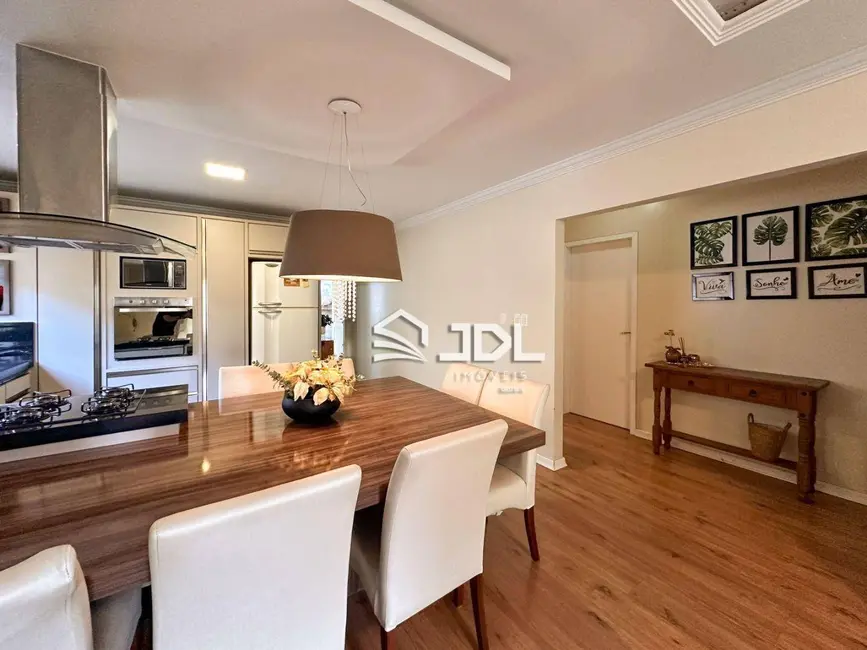 Casa com 3 quartos à venda, 430m2 em Salto do Norte, Blumenau - SC - imagem 8 Foto 8 de Casa com 3 quartos à venda, 430m2 em Salto do Norte, Blumenau - SC