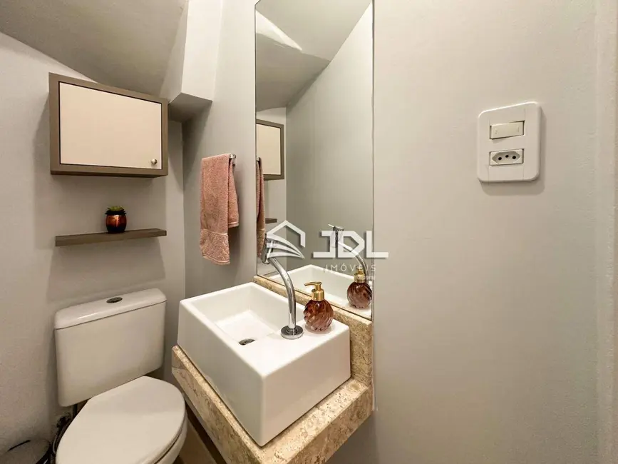 Casa com 2 quartos à venda, 101m2 em Itoupava Central, Blumenau - SC - imagem 8 Foto 8 de Casa com 2 quartos à venda, 101m2 em Itoupava Central, Blumenau - SC
