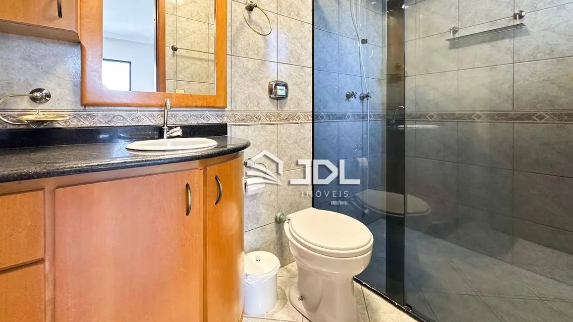 Apartamento com 3 quartos à venda, 176m2 em Ponta Aguda, Blumenau - SC - imagem 8 Foto 8 de Apartamento com 3 quartos à venda, 176m2 em Ponta Aguda, Blumenau - SC