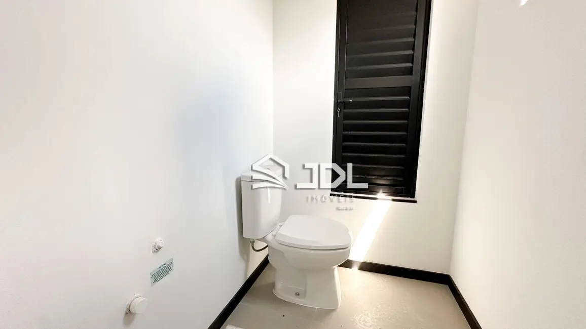 Sala Comercial à venda, 49m2 em Ponta Aguda, Blumenau - SC - imagem 3 Foto 3 de Sala Comercial à venda, 49m2 em Ponta Aguda, Blumenau - SC