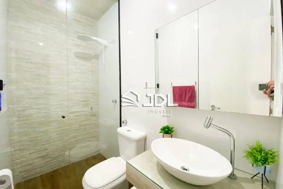 Casa com 3 quartos à venda, 250m2 em Fidélis, Blumenau - SC - imagem 7 Foto 7 de Casa com 3 quartos à venda, 250m2 em Fidélis, Blumenau - SC