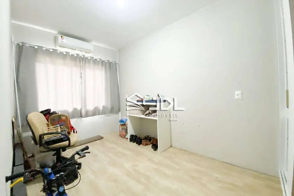 Casa com 3 quartos à venda, 250m2 em Fidélis, Blumenau - SC - imagem 8 Foto 8 de Casa com 3 quartos à venda, 250m2 em Fidélis, Blumenau - SC