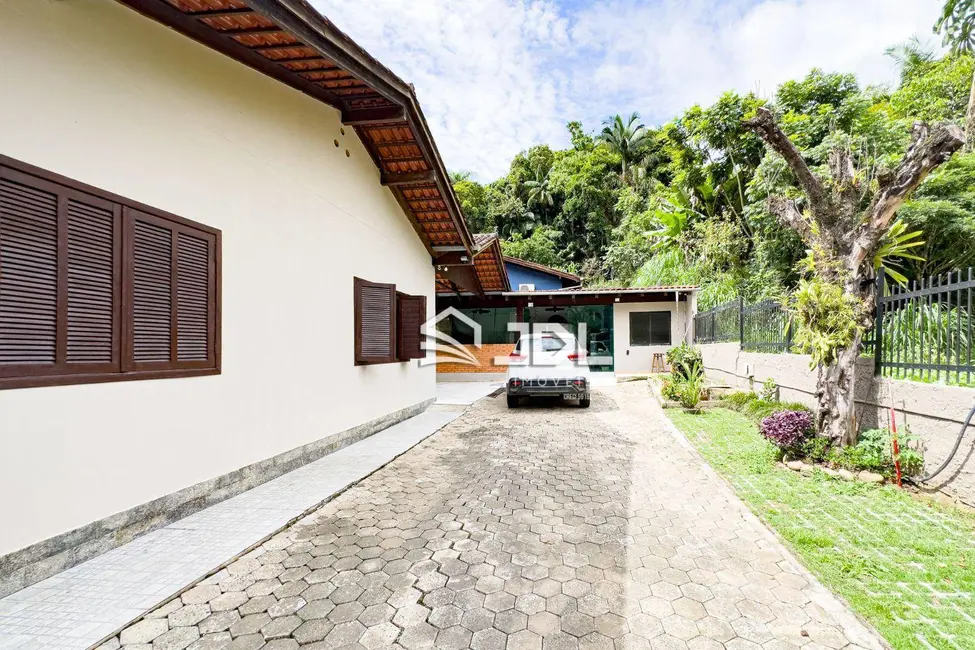 Casa com 3 quartos à venda, 464m2 em Fortaleza, Blumenau - SC - imagem 3 Foto 3 de Casa com 3 quartos à venda, 464m2 em Fortaleza, Blumenau - SC
