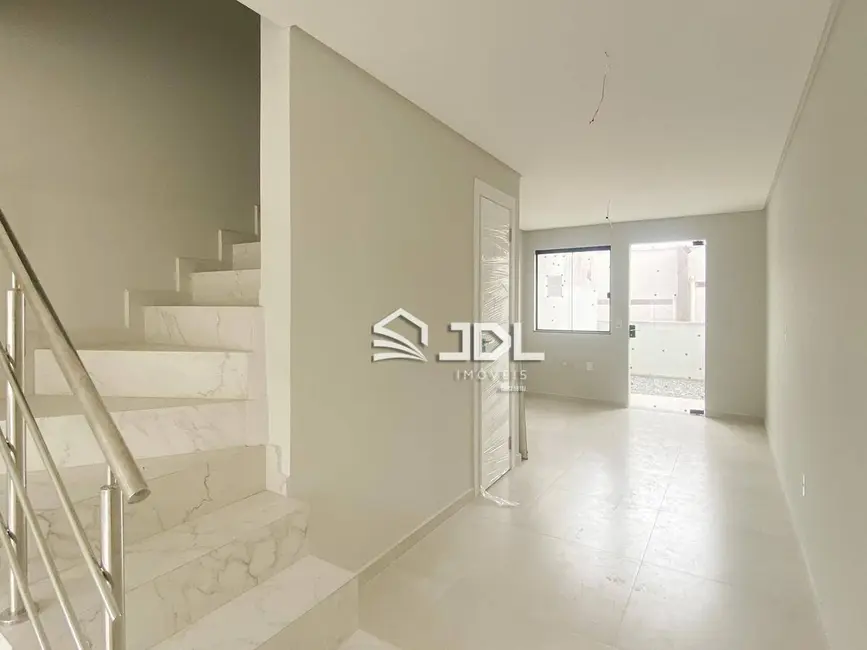 Sobrado com 2 quartos à venda, 80m2 em Fortaleza, Blumenau - SC - imagem 4 Foto 4 de Sobrado com 2 quartos à venda, 80m2 em Fortaleza, Blumenau - SC